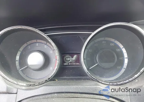 2013 Hyundai Sonata Se z USA, uszkodzony, nr VIN 5NPEC4AC8DH764412